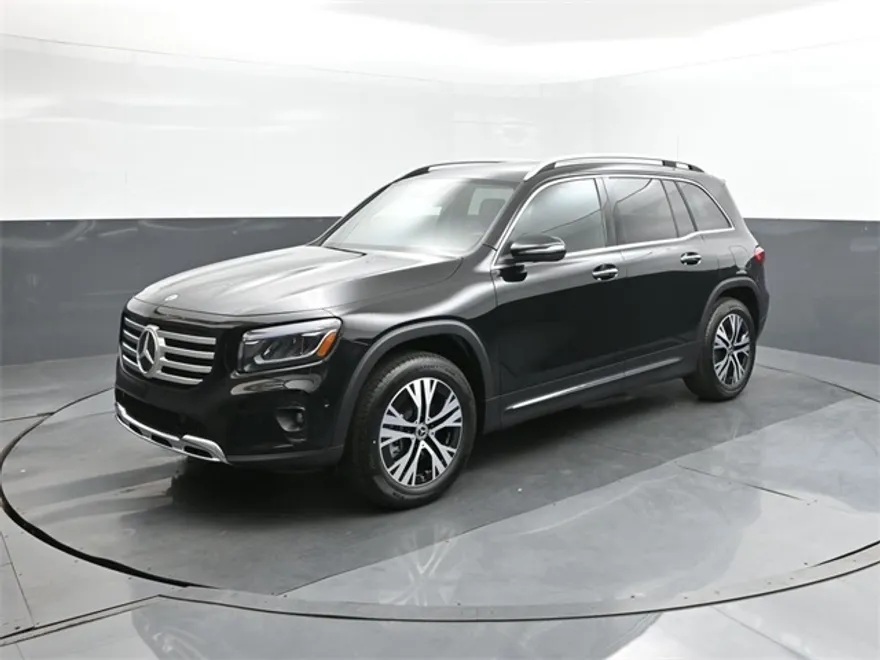 2025 Mercedes Benz GLB 250 photo 1