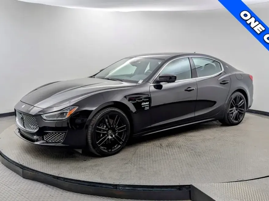 2022 Maserati Ghibli GT photo 1