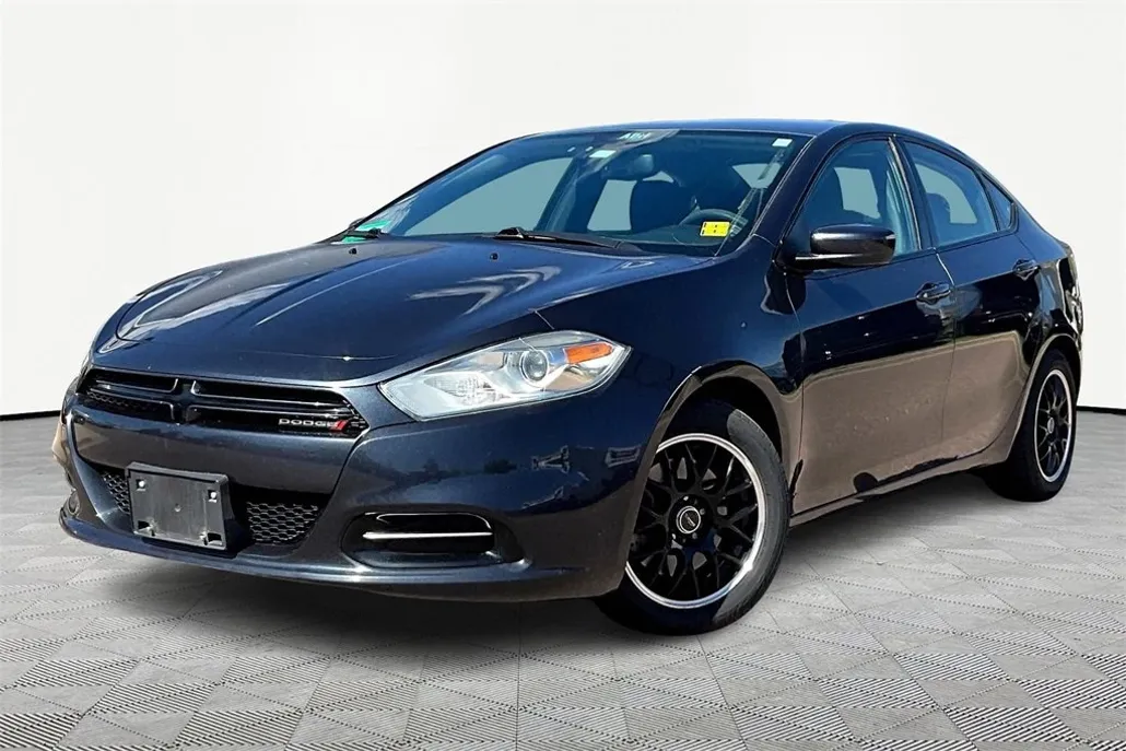 2014 Dodge Dart SE photo 1