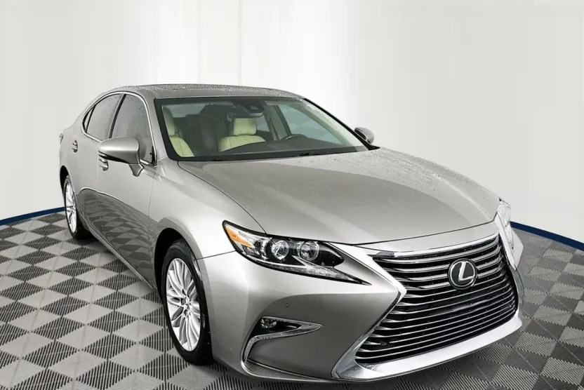 2017 Lexus ES 350 photo 1