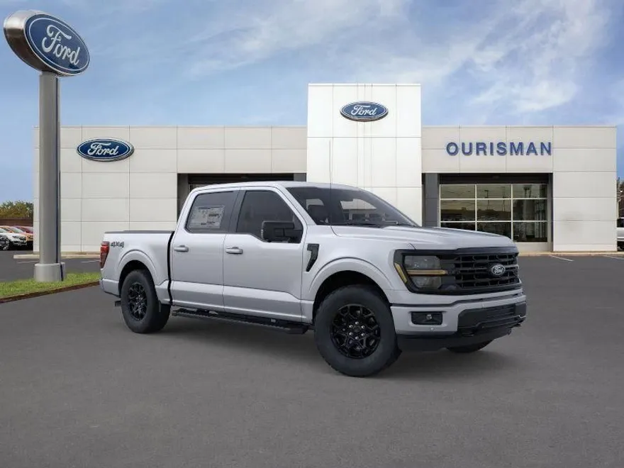 2025 Ford F-150 XLT photo 1