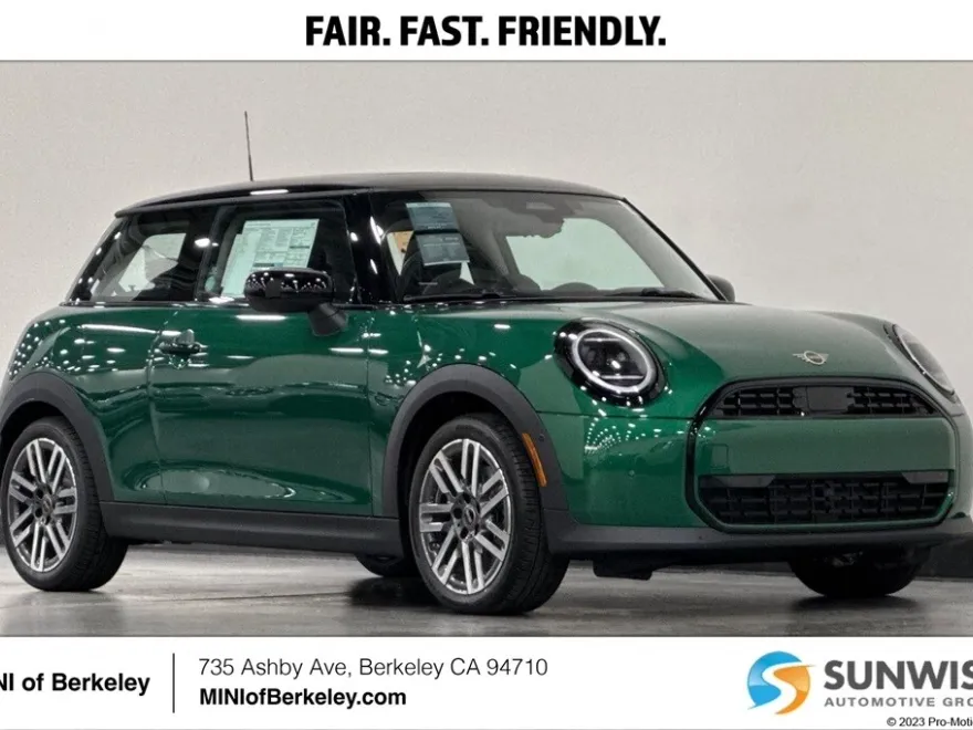 2025 Mini Cooper 2 Door Hardtop Signature photo 1