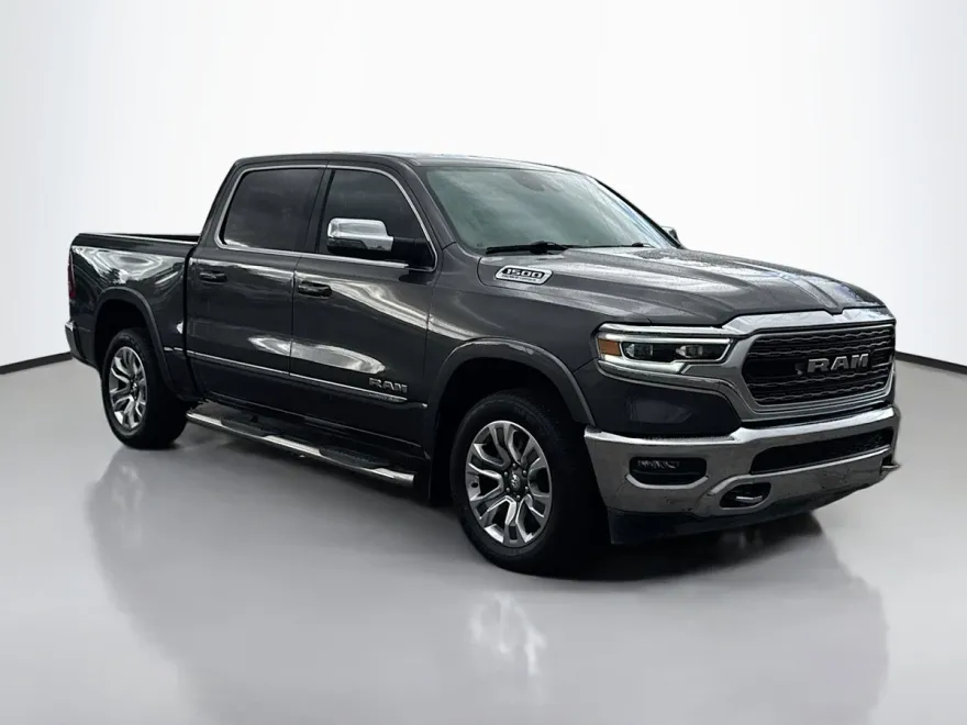 2024 Ram 1500 Limited photo 1