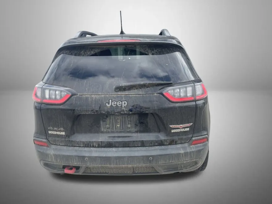 2020 Jeep Cherokee Trailhawk photo 1