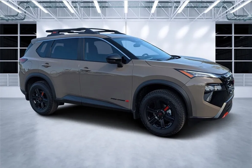 2025 Nissan Rogue SV photo 1