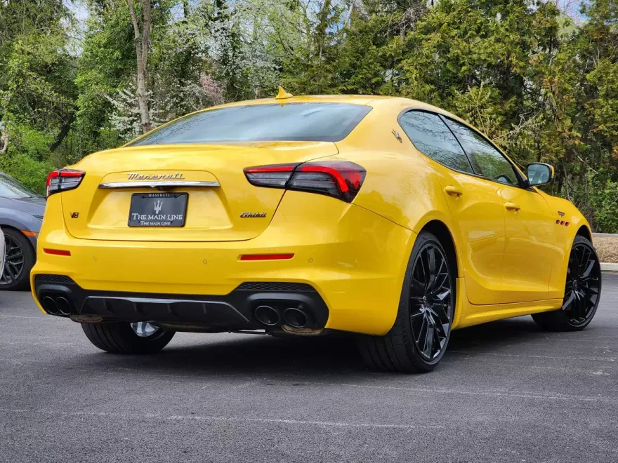 2023 Maserati Ghibli Trofeo photo 2