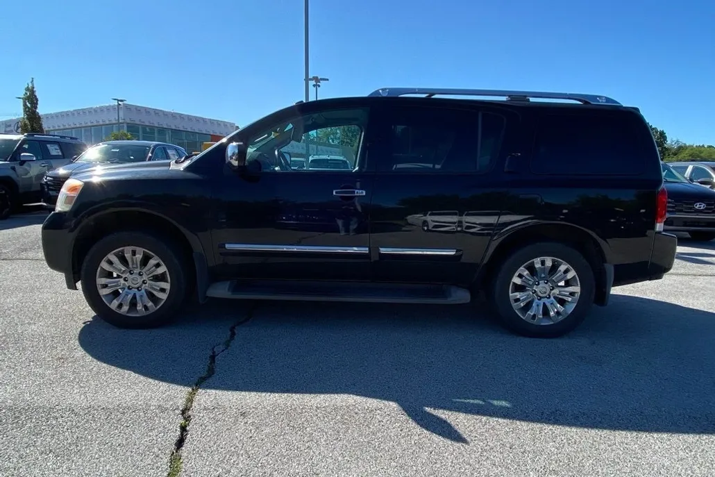 2015 Nissan Armada Platinum photo 1