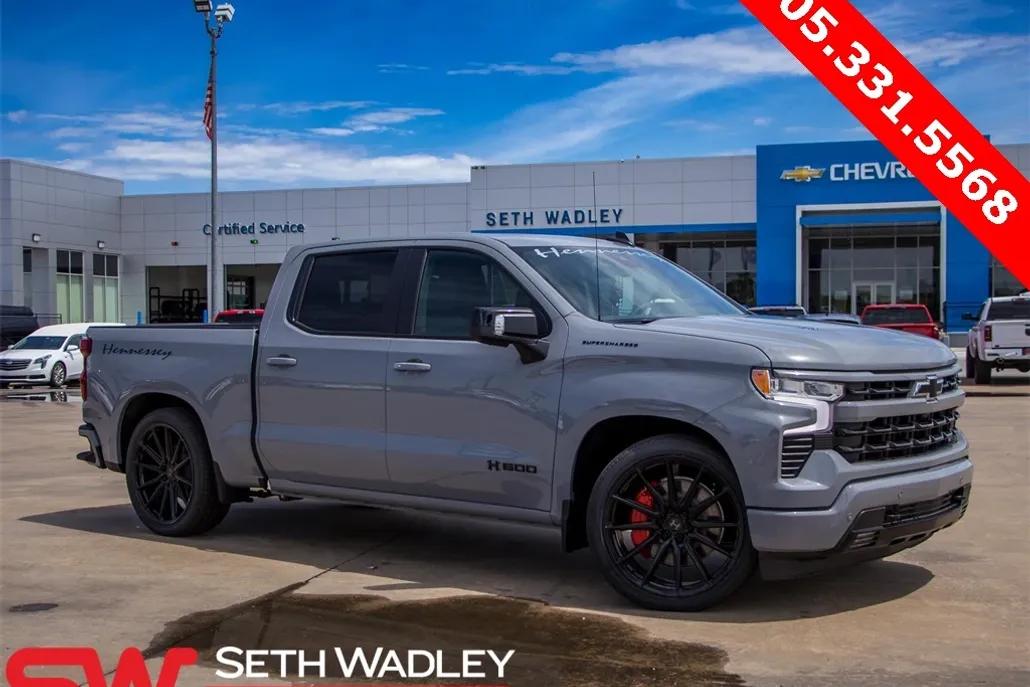 2025 Chevrolet Silverado 1500 RST photo 1