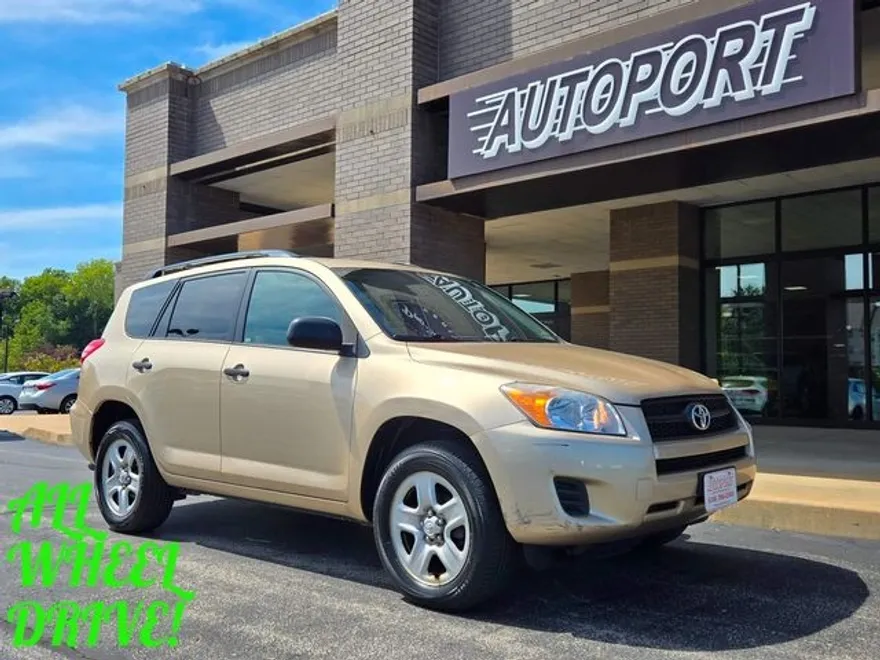 2012 Toyota RAV4 photo 1