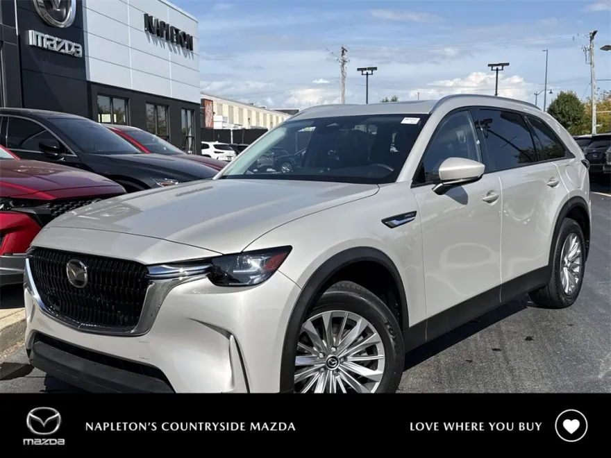 2024 Mazda CX-90 Preferred photo 1