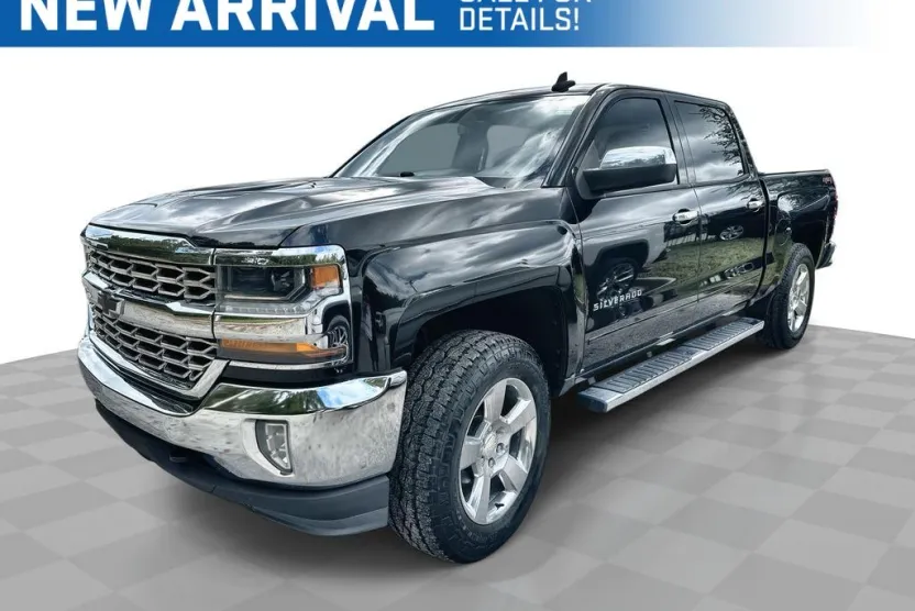2018 Chevrolet Silverado 1500 LT photo 1