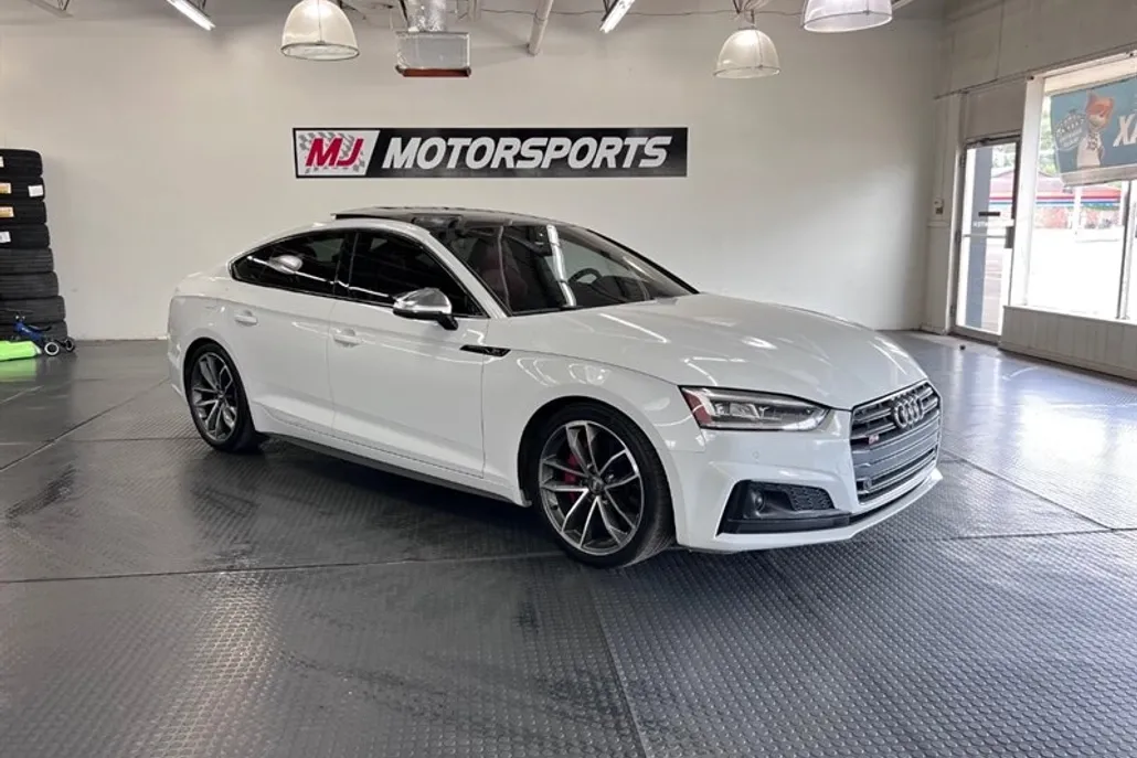 2018 Audi S5 Prestige photo 1
