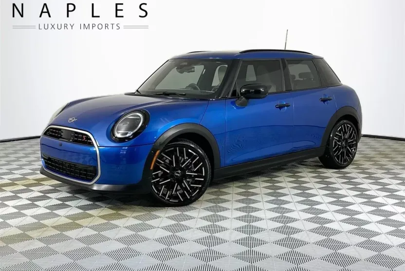 2025 Mini Cooper 4 Door Hardtop S photo 1