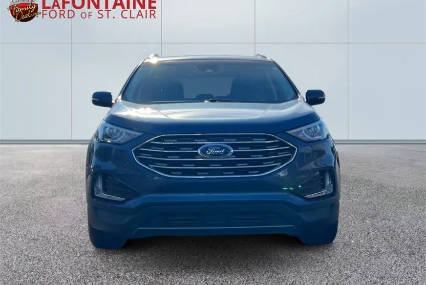 2019 Ford Edge SEL photo 1