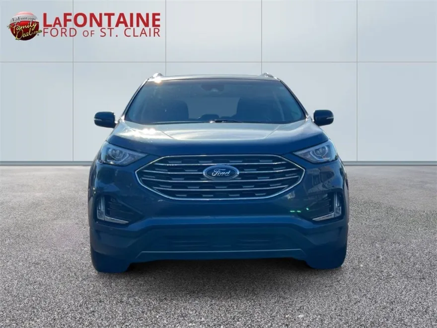 2019 Ford Edge SEL photo 1