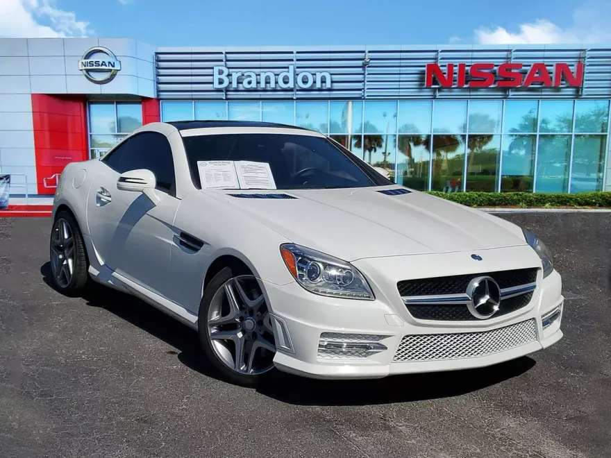 2015 Mercedes Benz SLK 350 photo 1