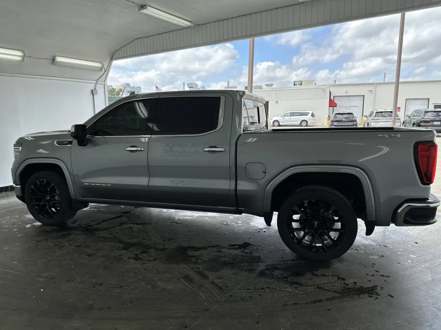 2023 Gmc Sierra 1500 SLT photo 1