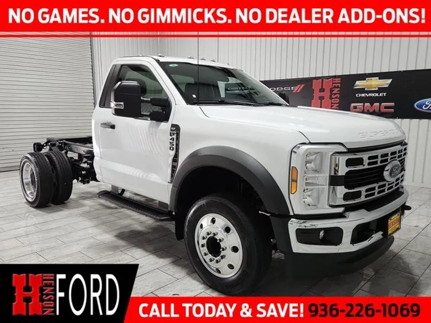 2025 Ford F-450 photo 1