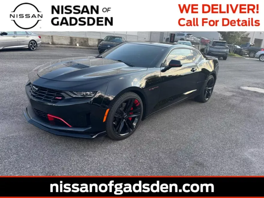 2022 Chevrolet Camaro LT1 photo 1