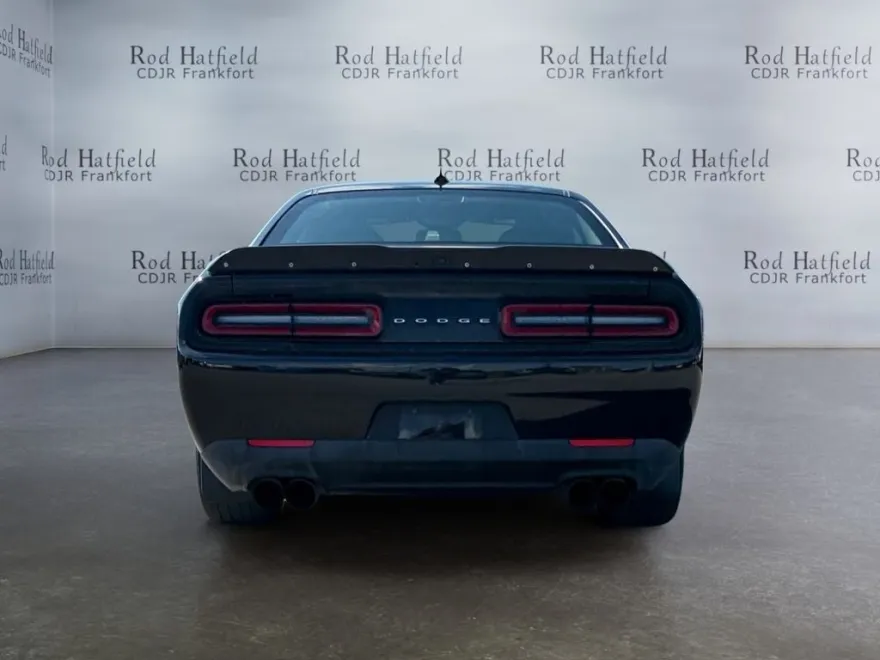 2022 Dodge Challenger R/T Scat Pack photo 1
