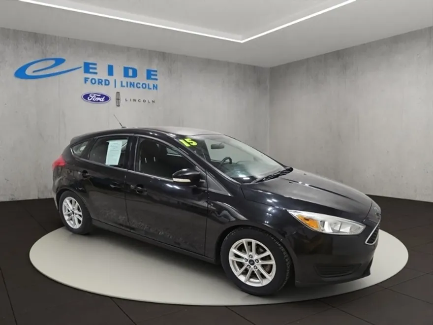 2015 Ford Focus SE photo 1