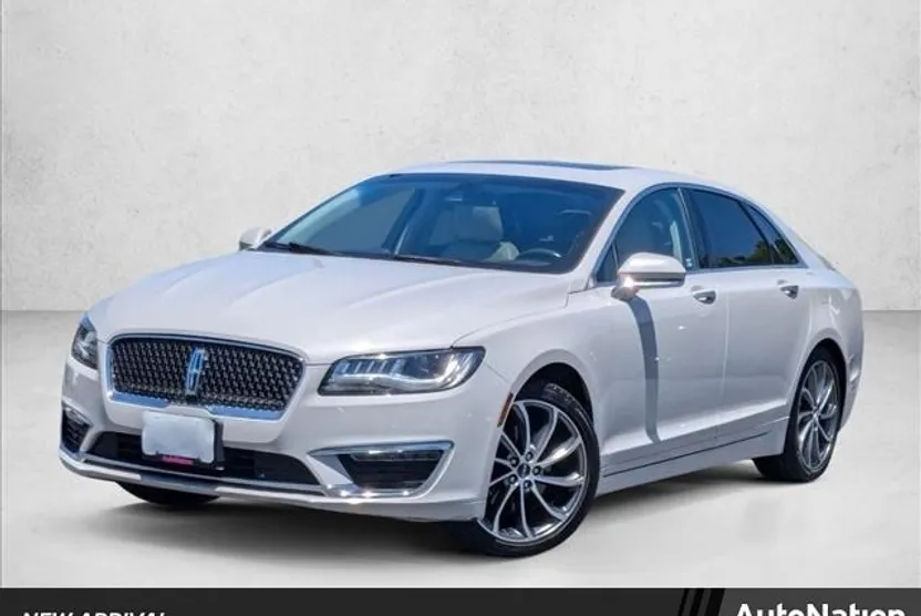 2019 Lincoln MKZ Hybrid Reserve photo 1