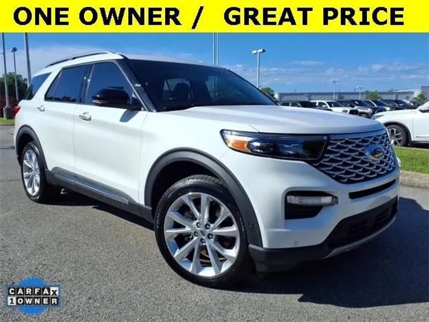 2022 Ford Explorer Platinum photo 1