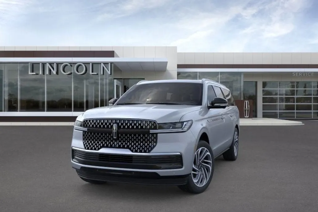 2025 Lincoln Navigator L Reserve photo 1