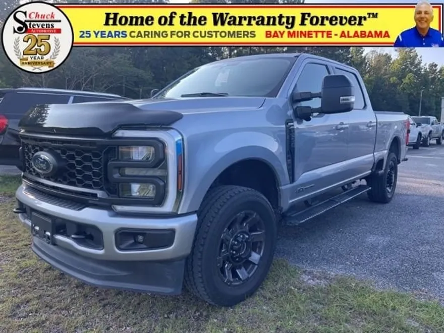 2024 Ford F-250 Lariat photo 1