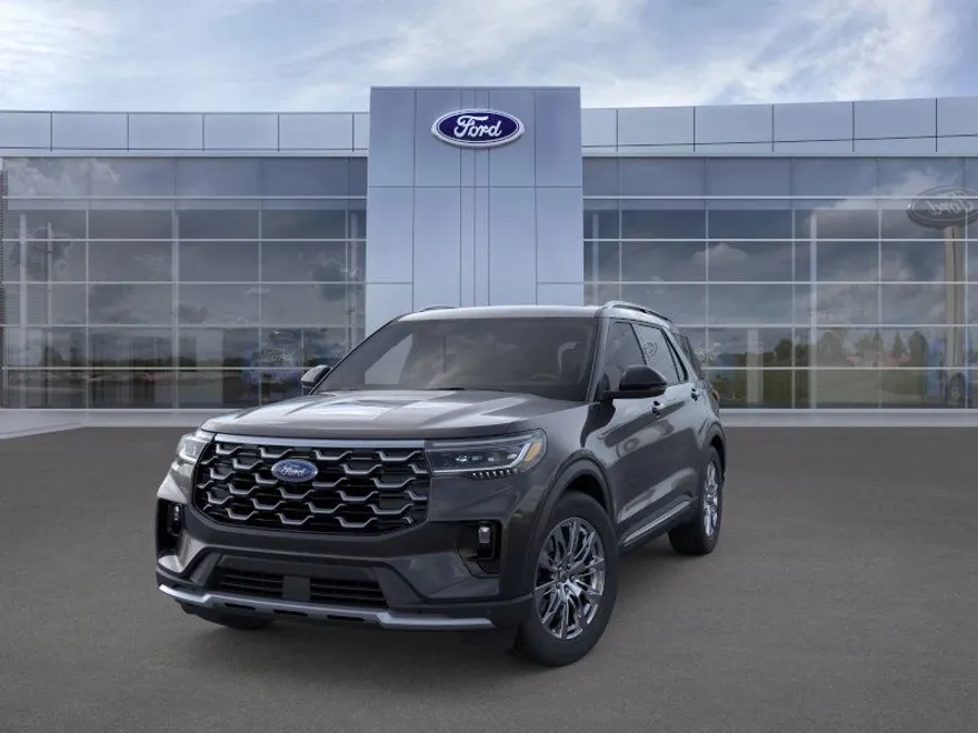 2025 Ford Explorer Platinum photo 1