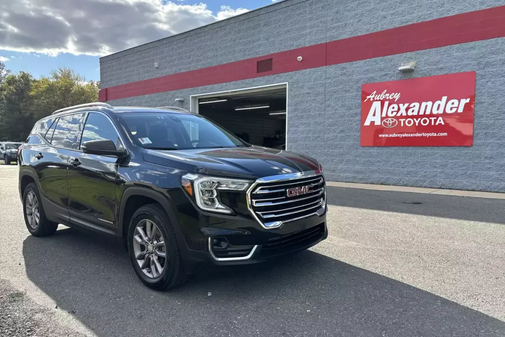 2023 Gmc Terrain SLT photo 1