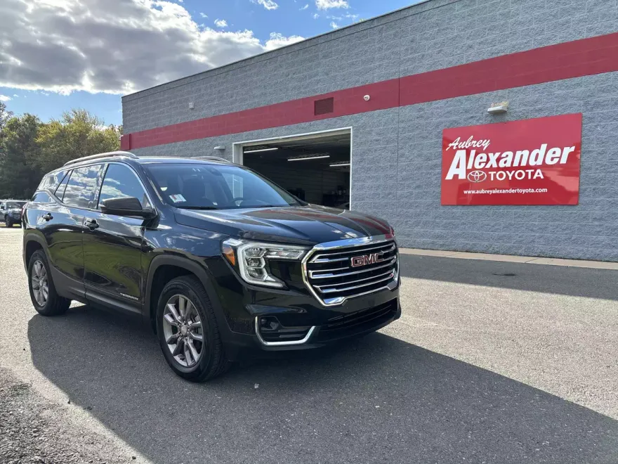 2023 Gmc Terrain SLT photo 1