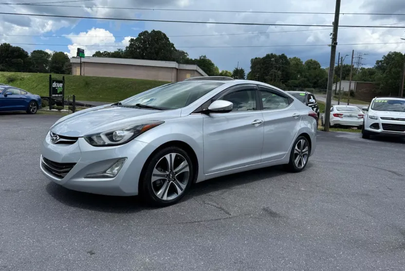 2015 Hyundai Elantra Sport photo 1
