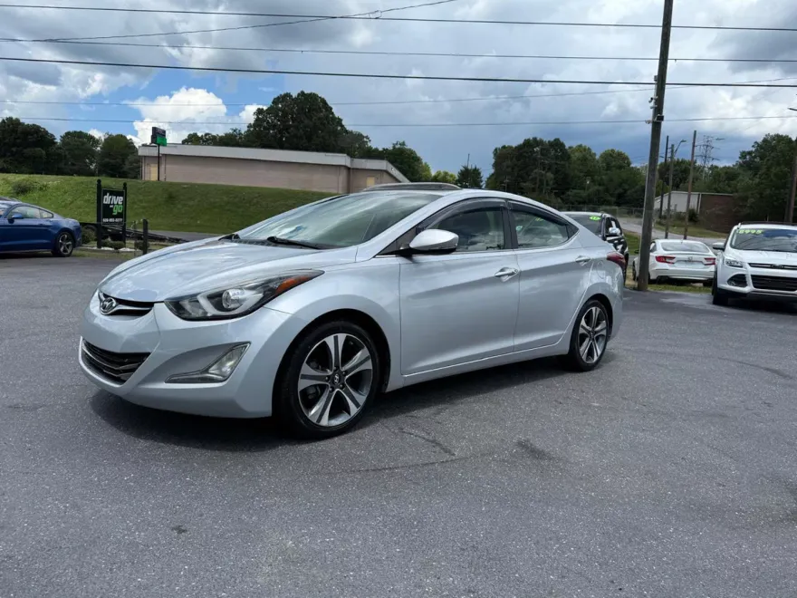 2015 Hyundai Elantra Sport photo 1