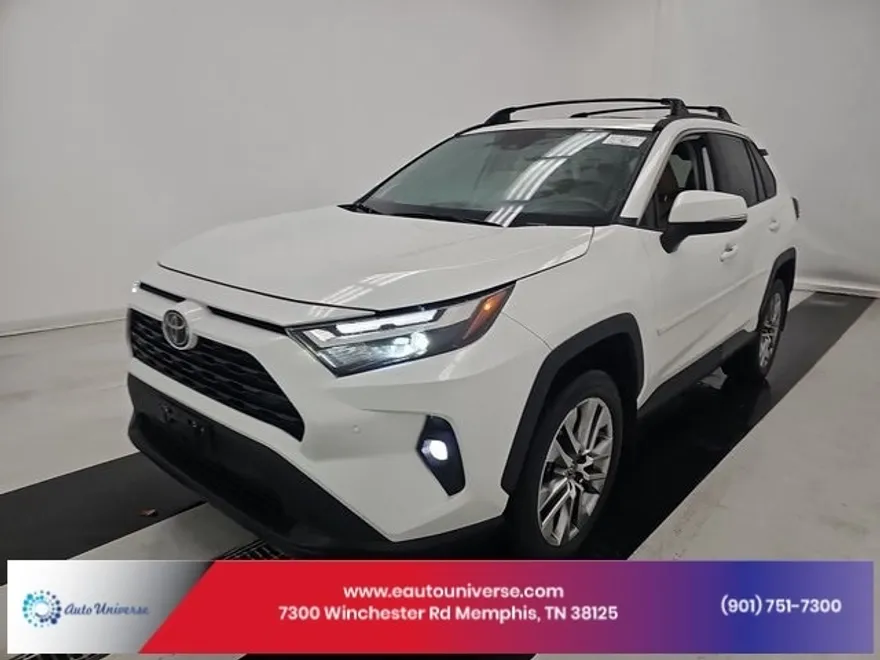 2023 Toyota RAV4 XLE Premium photo 1