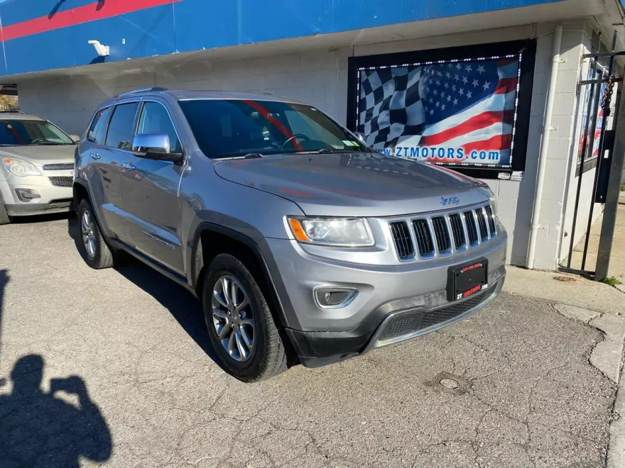 2016 Jeep Grand Cherokee Limited Sport photo 1