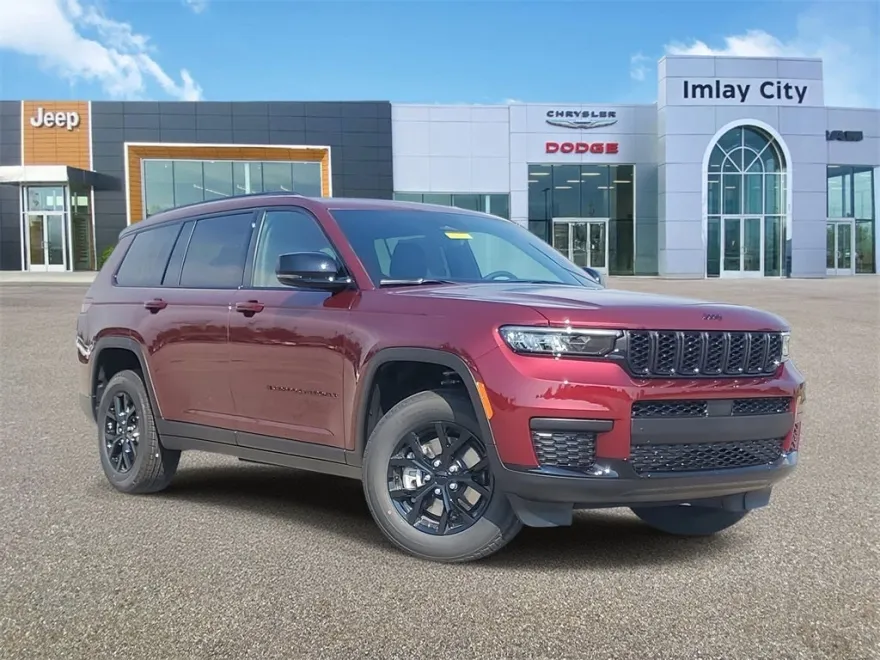 2025 Jeep Grand Cherokee Altitude photo 1