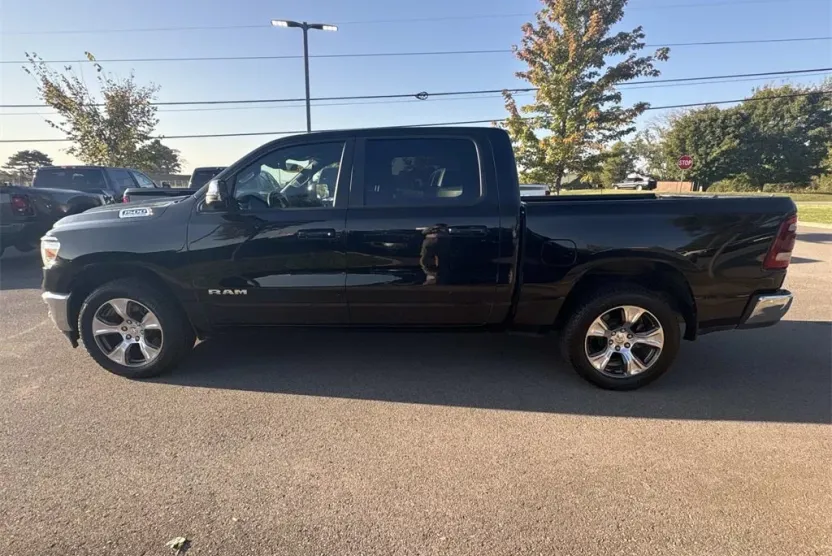 2023 Ram 1500 Laramie photo 1