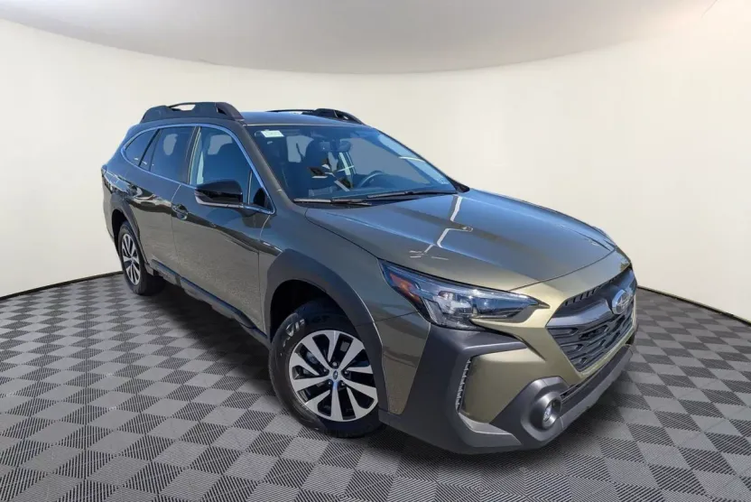 2025 Subaru Outback Premium photo 1