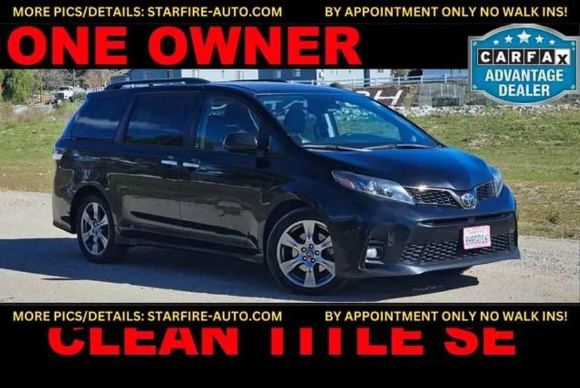 2018 Toyota Sienna SE photo 1