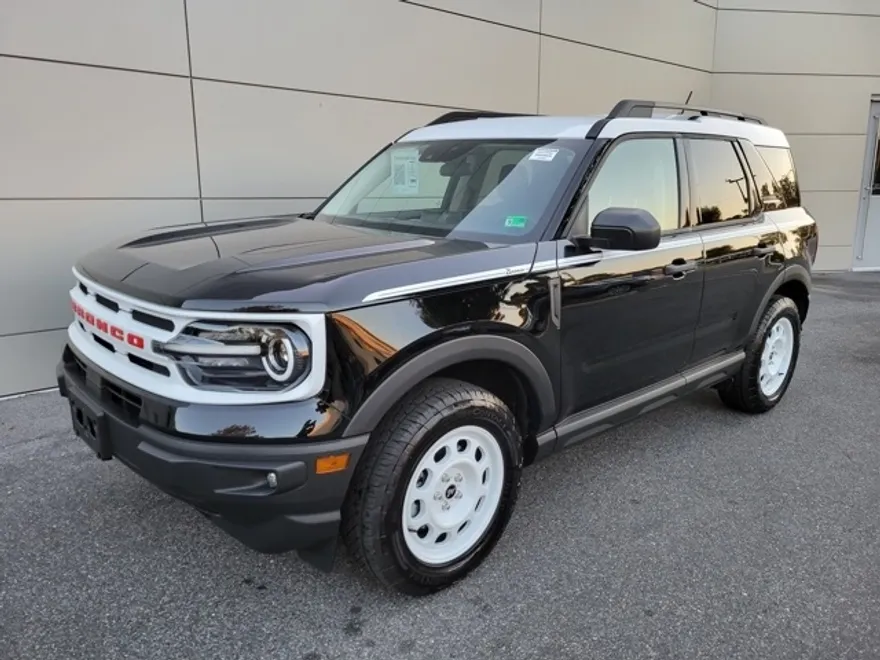 2024 Ford Bronco Sport Heritage photo 1