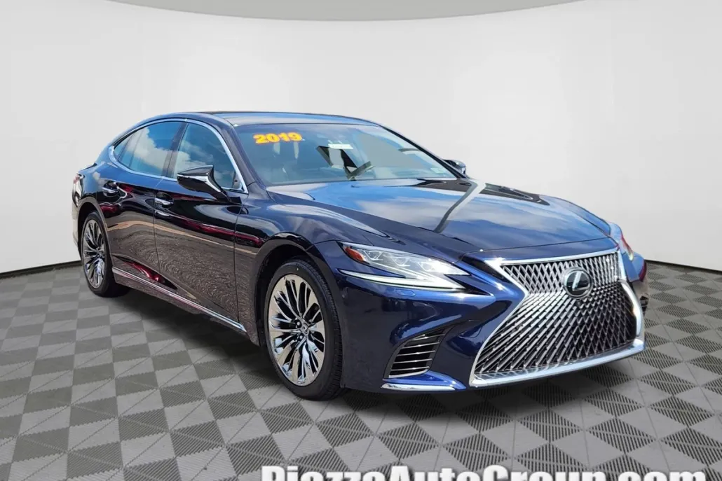 2019 Lexus LS 500 F SPORT photo 1