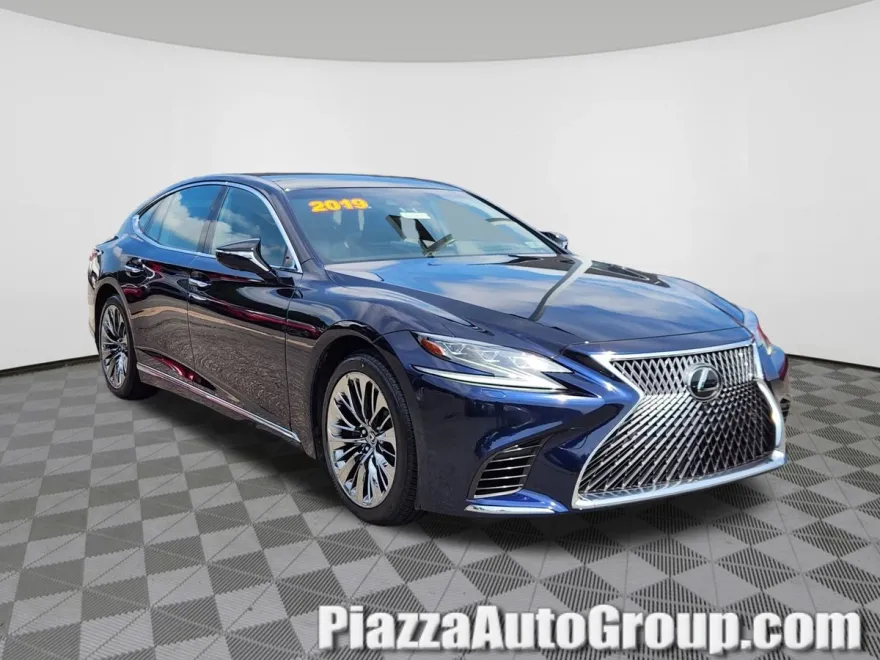 2019 Lexus LS 500 F SPORT photo 1