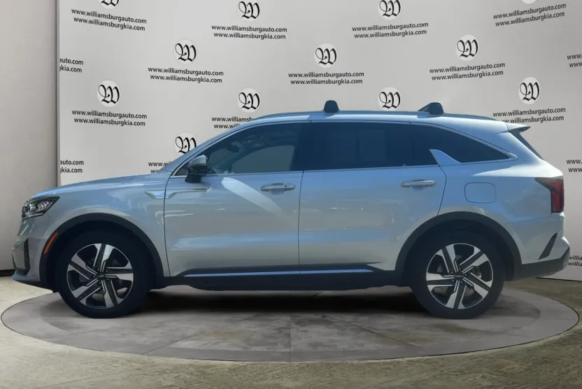2023 Kia Sorento Hybrid EX photo 1