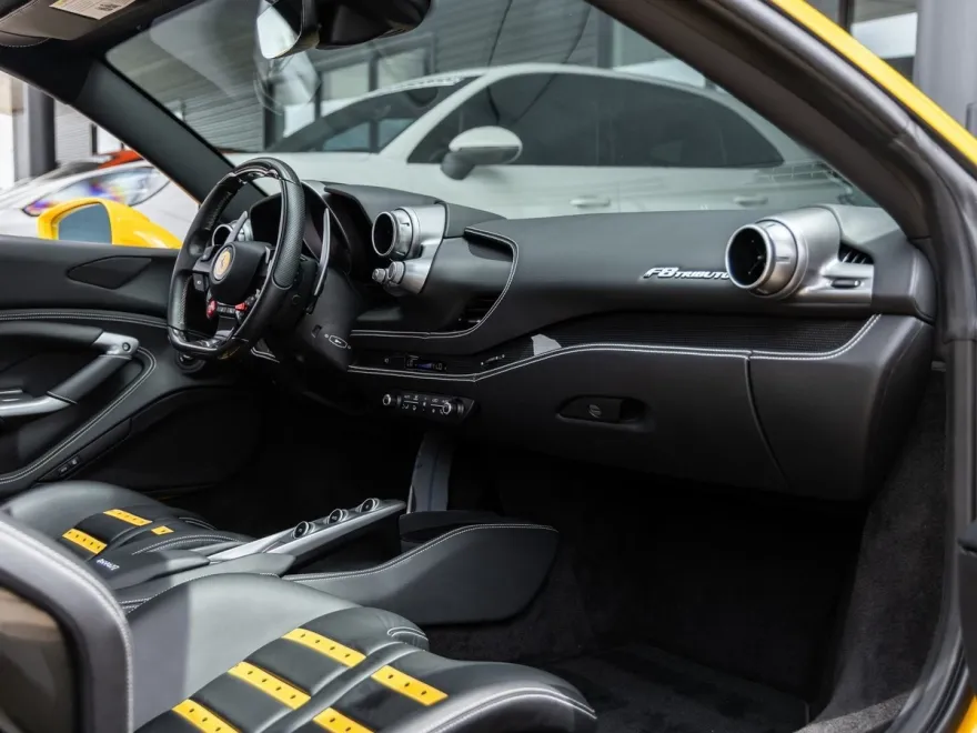 2021 Ferrari F8 Tributo Base photo 43