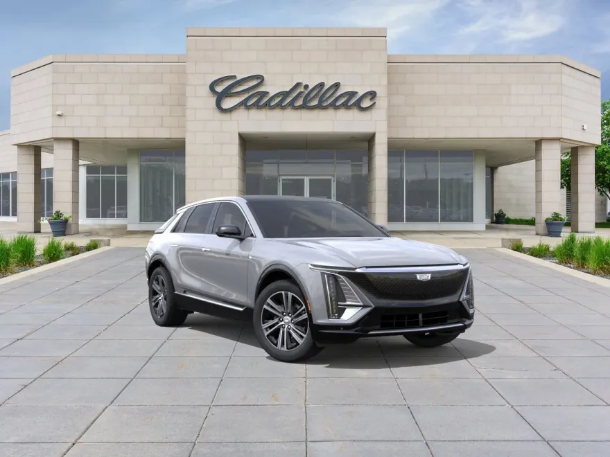 2025 Cadillac Lyriq Luxury photo 1