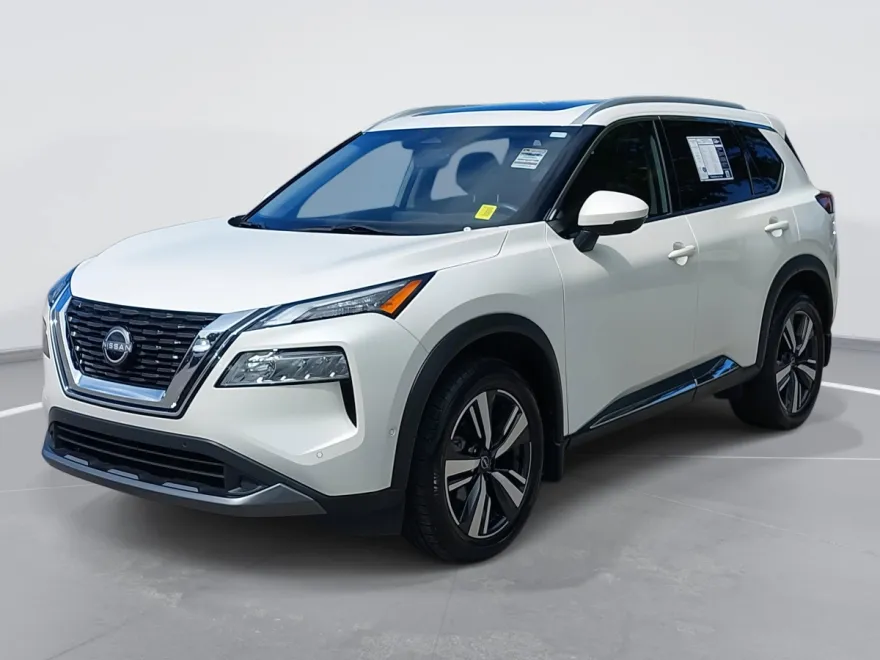 2023 Nissan Rogue SL photo 1