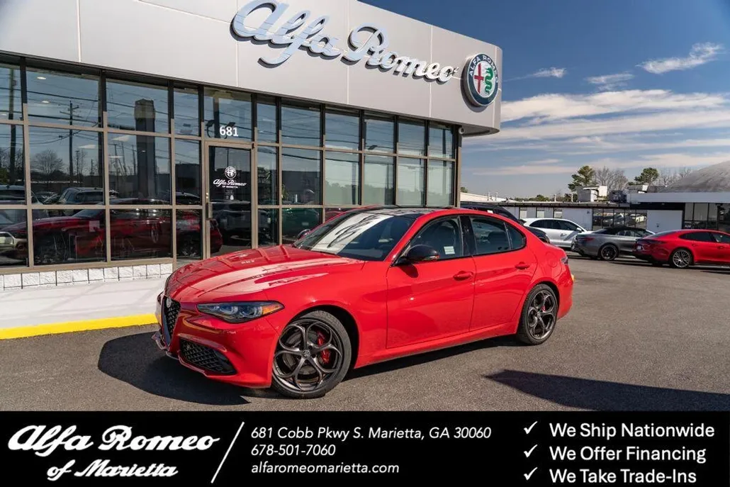 2025 Alfa Romeo Giulia SPRINT photo 1