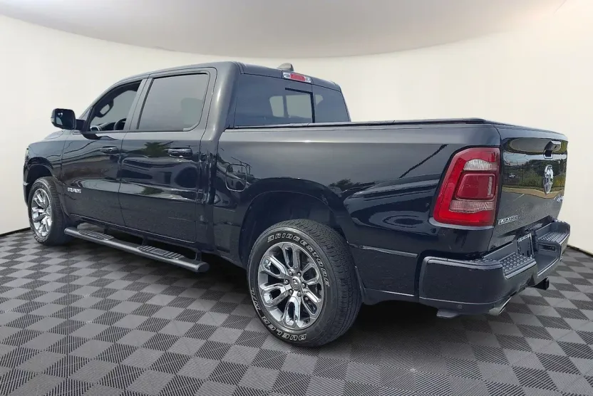 2024 Ram 1500 Laramie photo 1