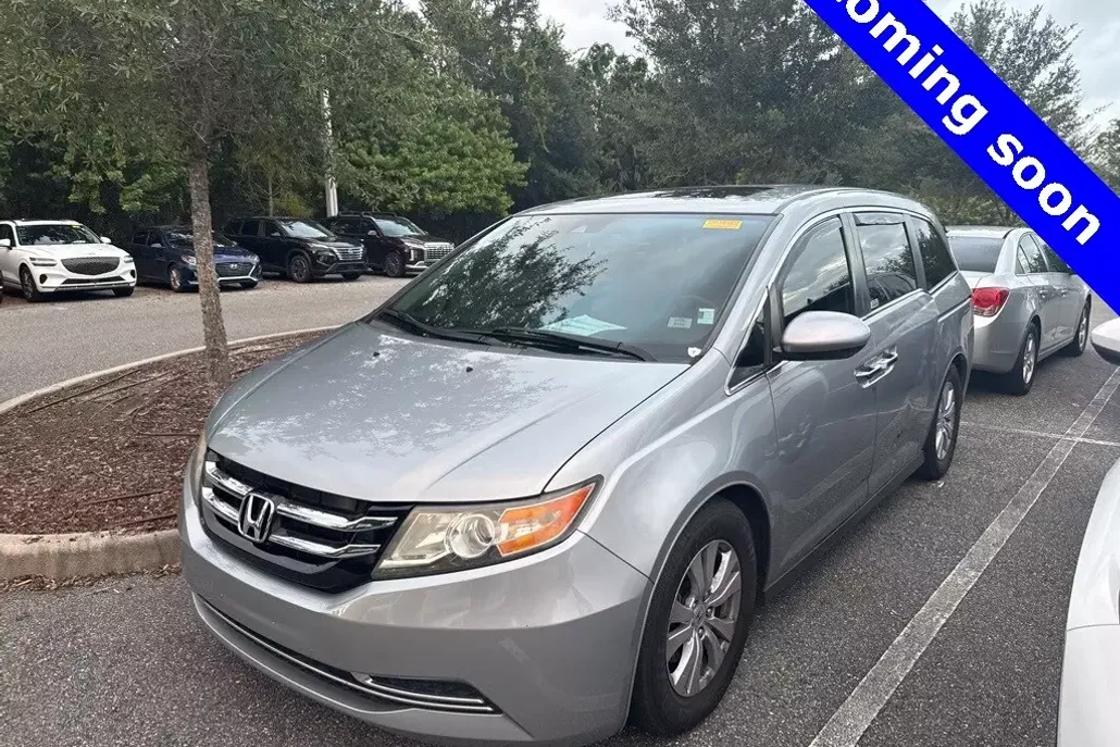 2016 Honda Odyssey EX-L photo 1